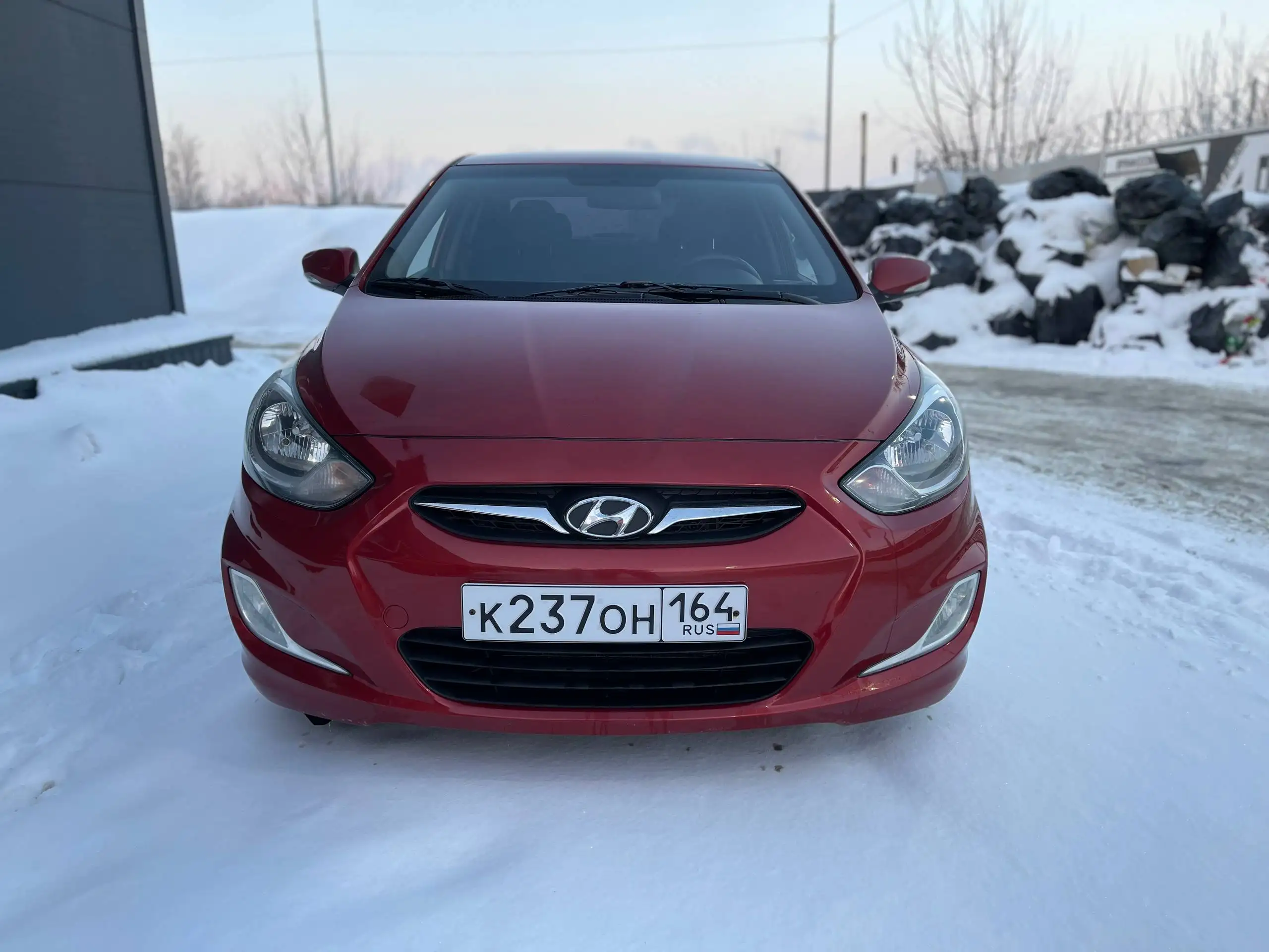 Продажа Hyundai Solaris 2011 года в отличном состоянии - Авто в Саратов
