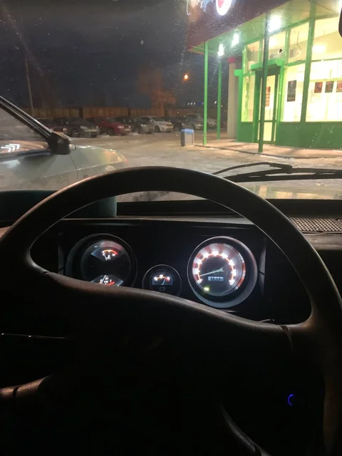 Продам ВАЗ 2105 2007 года выпуска на карбюраторе в Энгельсе - Авто в Энгельс