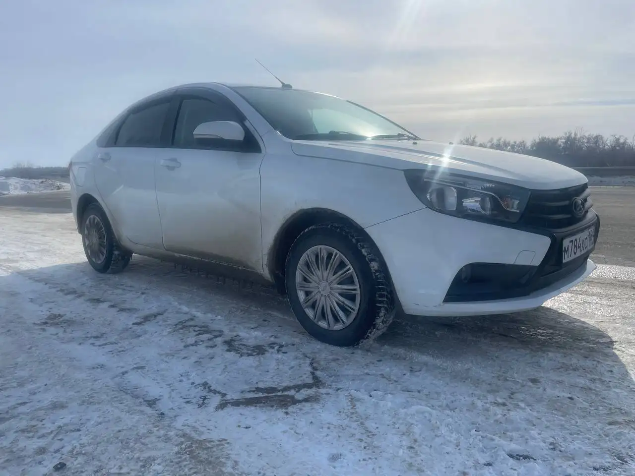 Продается Лада Веста 2019 года выпуска - Авто в Энгельс