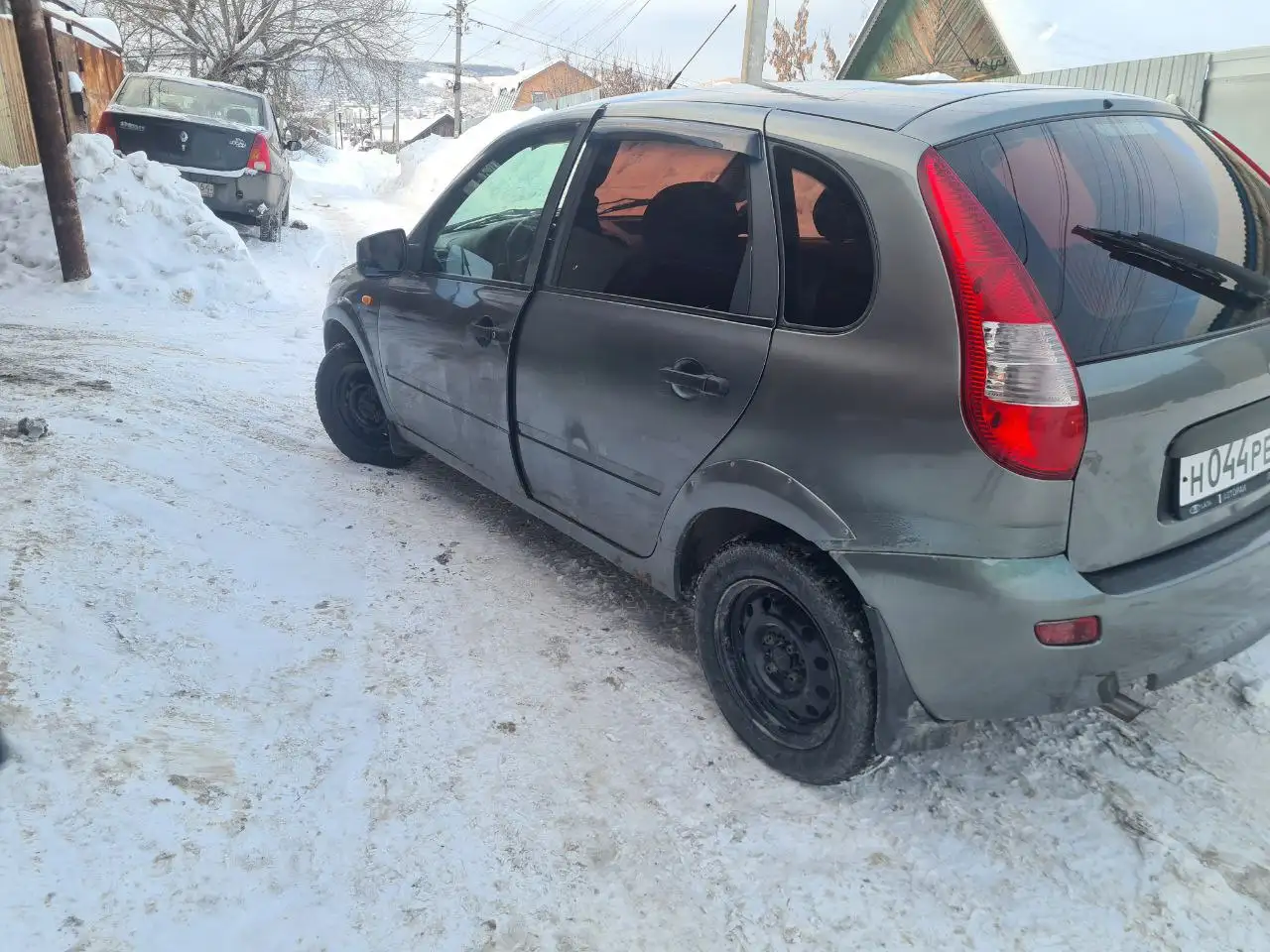 Renault Logan 2011г 1.4 16кл с кондиционером комплектация ЛЮКС - Легковые автомобили (Авто) в Саратов