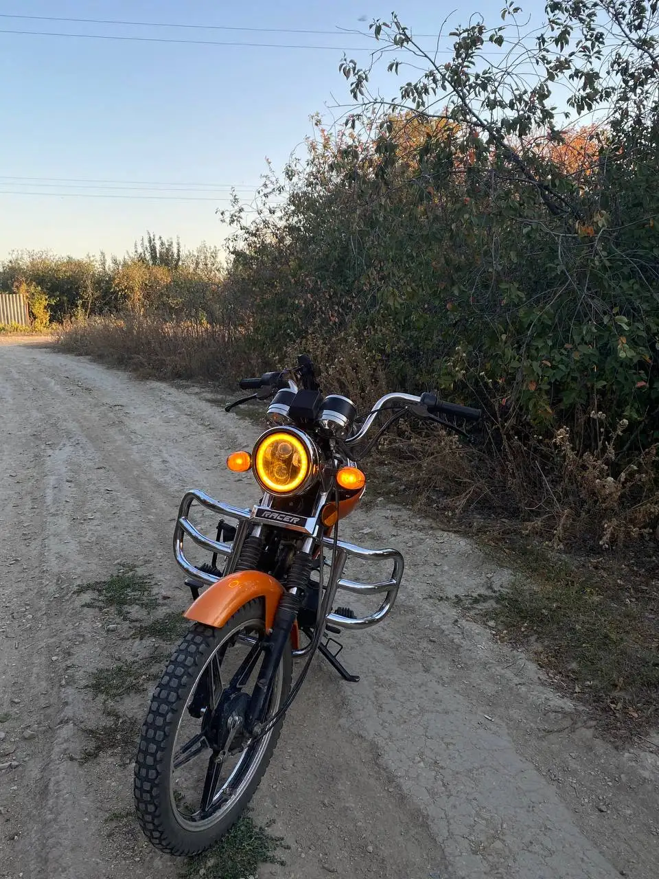 Мотоцикл в хорошем состоянии - Мотоциклы (Авто) в Саратов