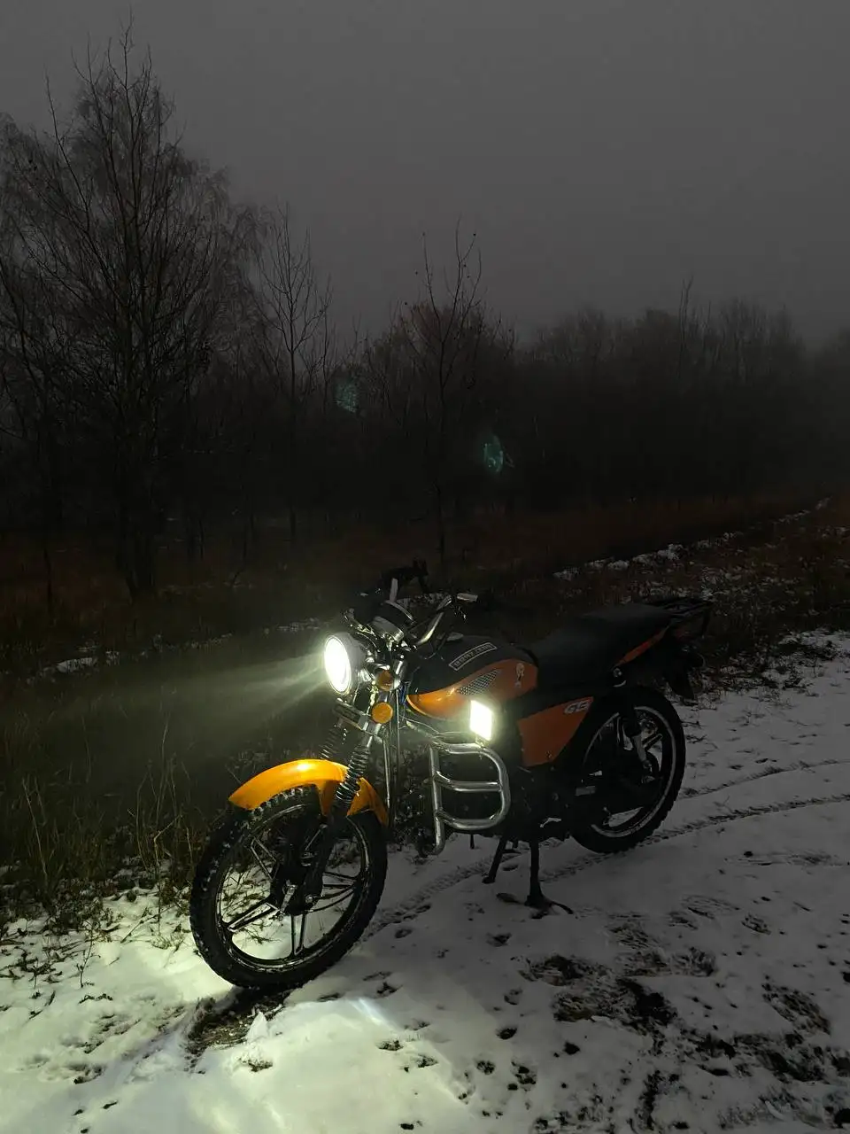 Мотоцикл в хорошем состоянии - Мотоциклы (Авто) в Саратов