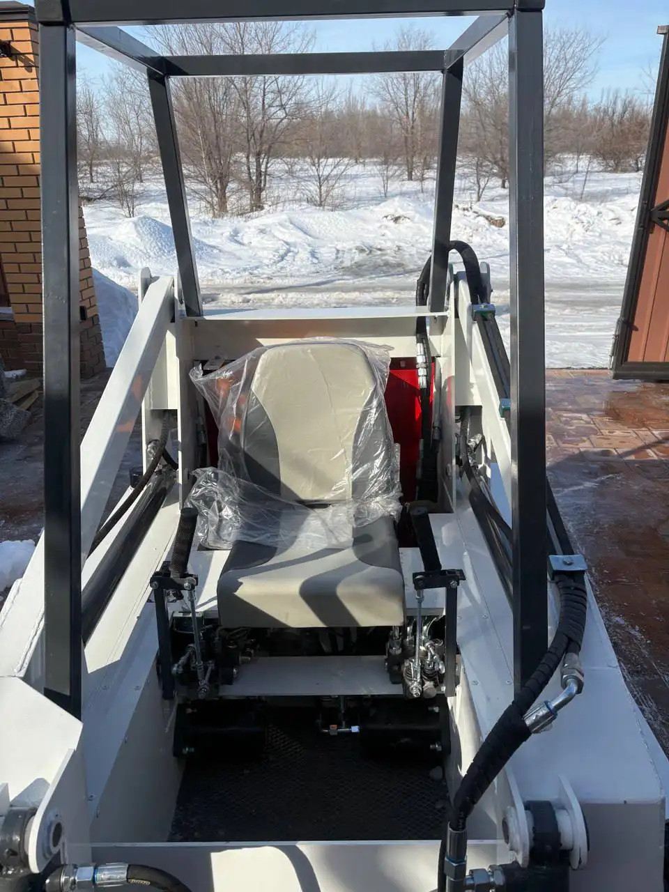 Продажа мини-погрузчика Lifan 22 л.с. - Строительное оборудование (Готовый бизнес и оборудование) в Саратов