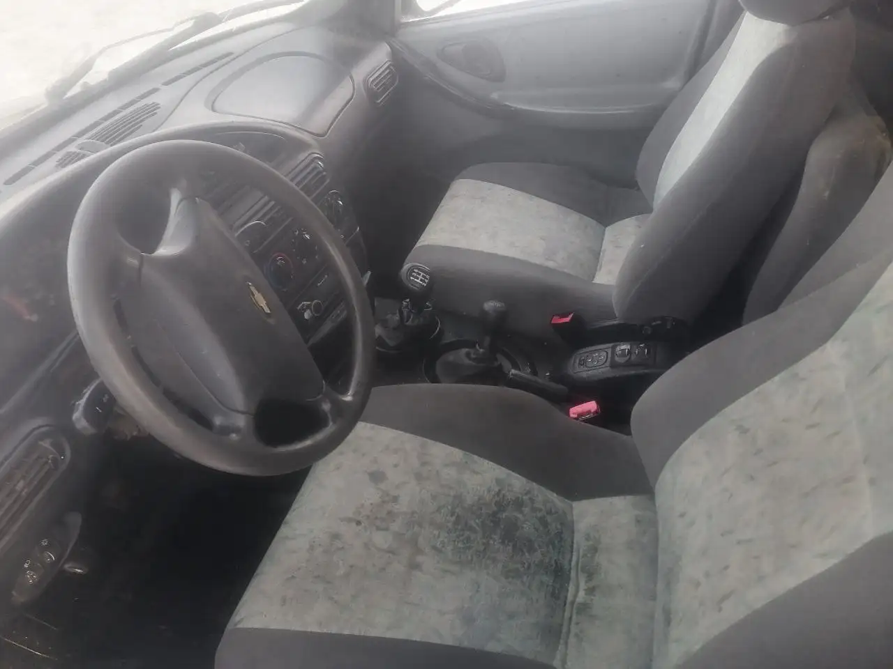 Продажа автомобиля 2004 года в Озинках - Авто в Озинки