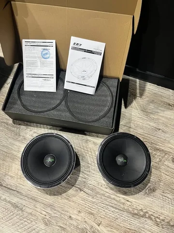 Продажа гитарных усилителей Arnold M81AC Pro - Фото- и видеотехника в Саратов