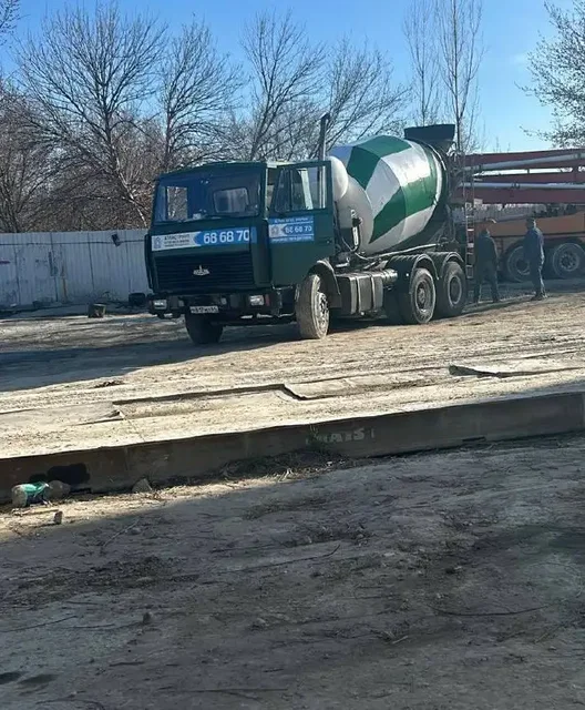 Продается МАЗ в хорошем состоянии - Внедорожники в Саратов