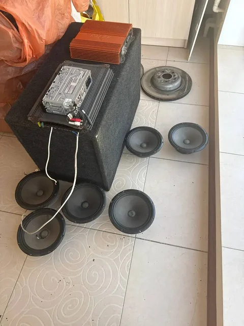 Продажа авто - Внедорожники в Саратов