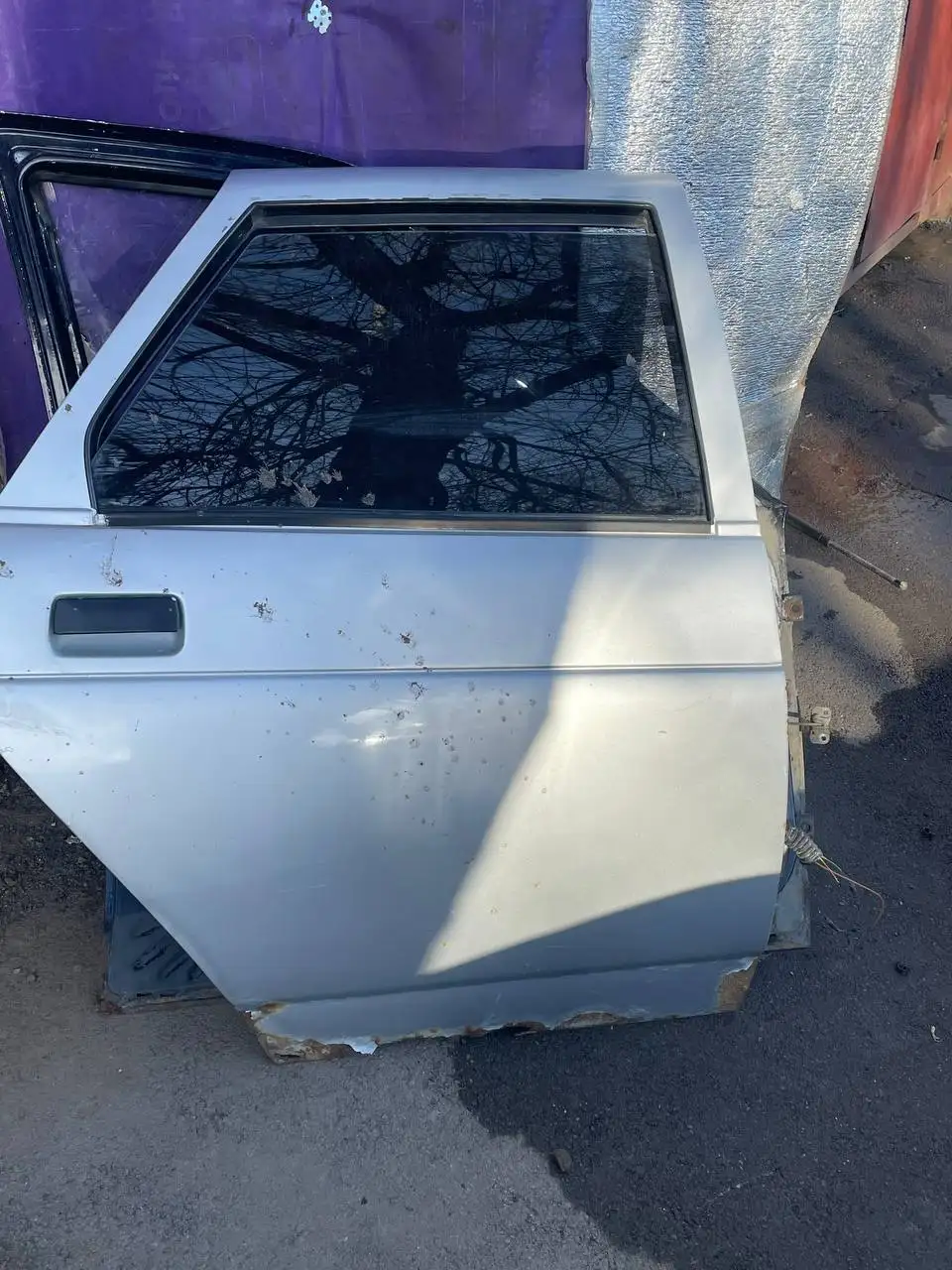Двери ВАЗ 2110 с косяками - Запчасти (Авто) в Саратов
