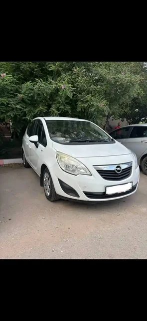 Автомобиль 2013 года с пробегом 176000 км, 2 хозяина - Аксессуары в Саратов