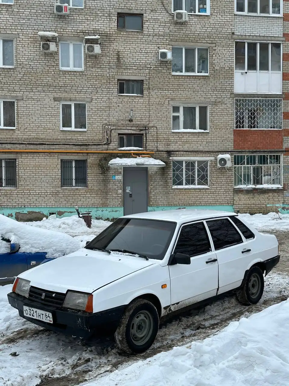 Продажа автомобиля на авторынке - Авто в Саратов