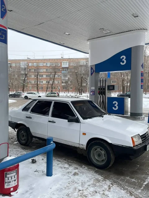 Продажа автомобиля - Авто в Саратов