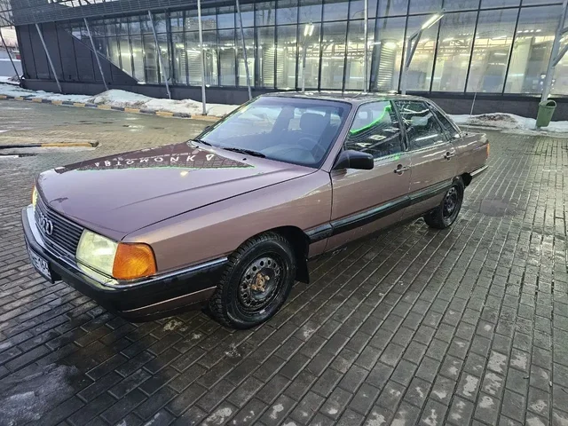 Audi 100 1983 года в хорошем состоянии - Авто в Саратов
