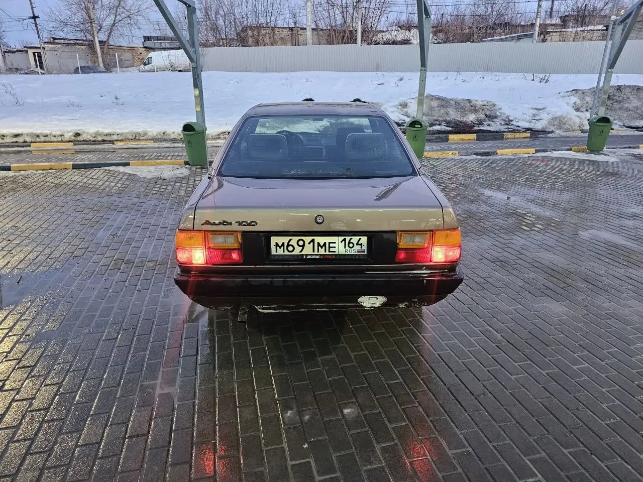 Audi 100 1983 года в хорошем состоянии - Легковые автомобили (Авто) в Саратов