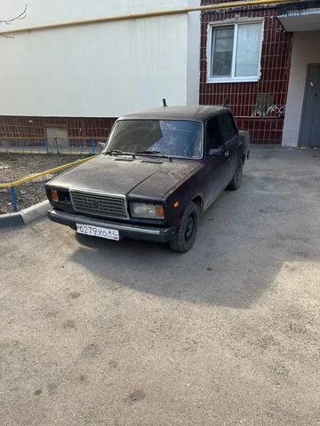 Продам ВАЗ 2107 2106 года выпуска - УАЗ в Саратов