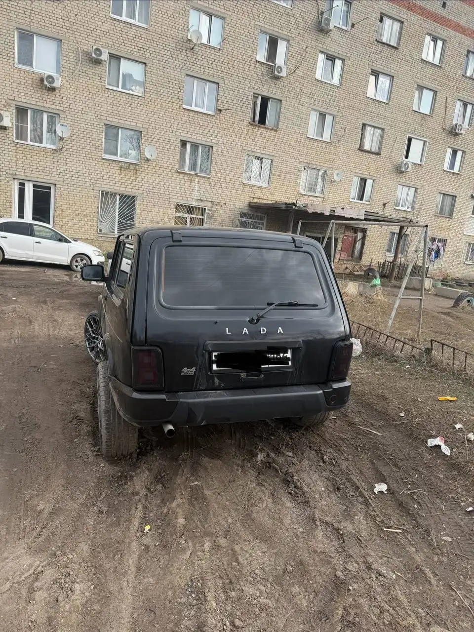 Продам Ниву Урбан в отличном состоянии - Легковые автомобили (Авто) в Саратов