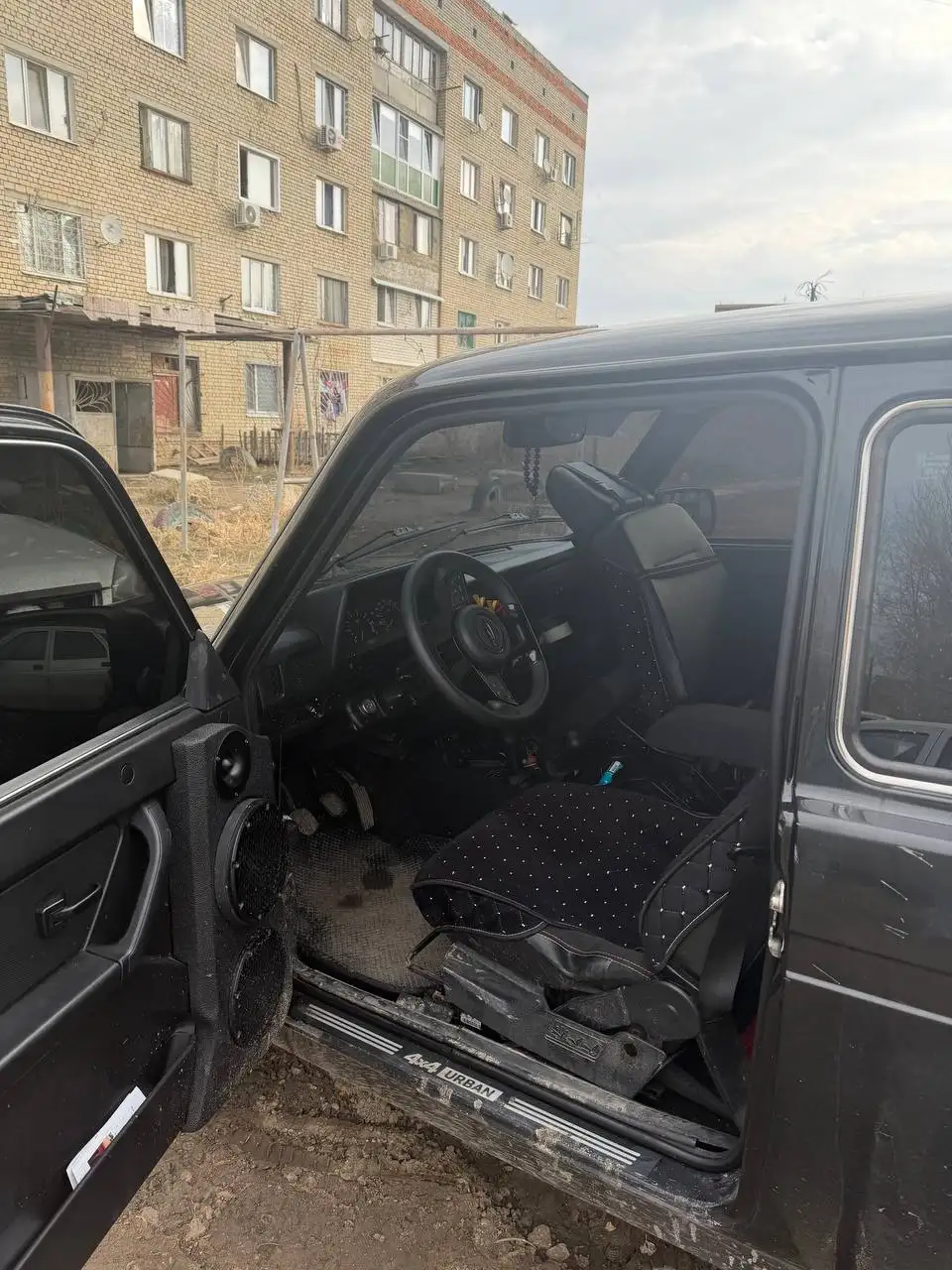 Продам Ниву Урбан в отличном состоянии - Легковые автомобили (Авто) в Саратов