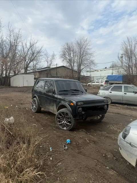 Продам Ниву Urban 2016 года - Авто в Саратов