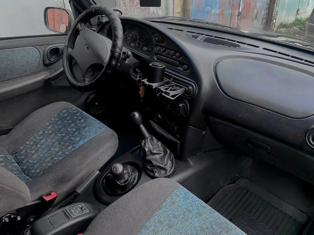 Продам Chevrolet Niva 2005 - Внедорожники (Авто) в Саратов