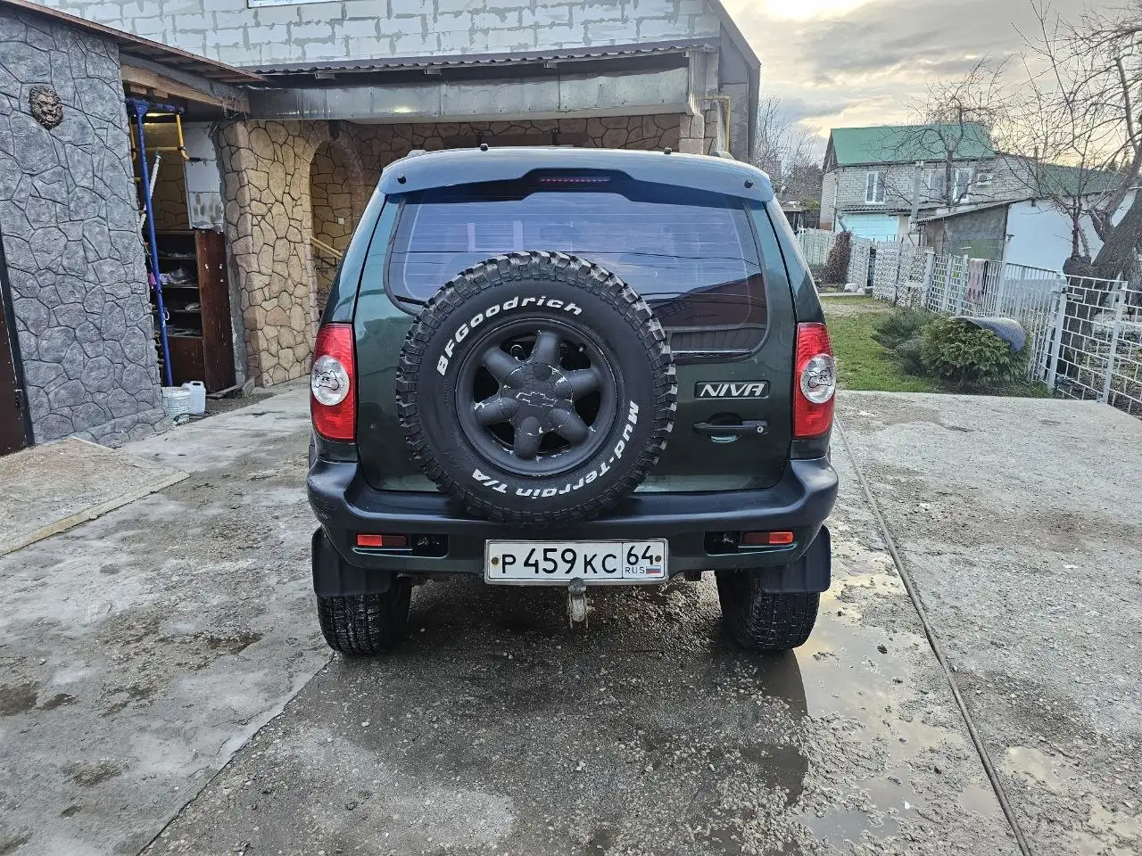 Продажа Chevrolet Niva 2003 года в хорошем состоянии - Авто в Саратов