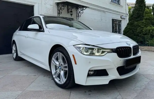 BMW 3 Series 2018 с M-пакетом и полным приводом - Легковые автомобили (Авто) в Саратов
