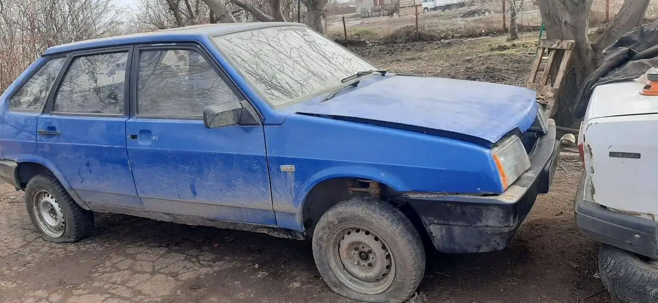 ВАЗ 2109 с двигателем 1.5 карбюратор, ходовой от Калины - Легковые автомобили (Авто) в Саратов