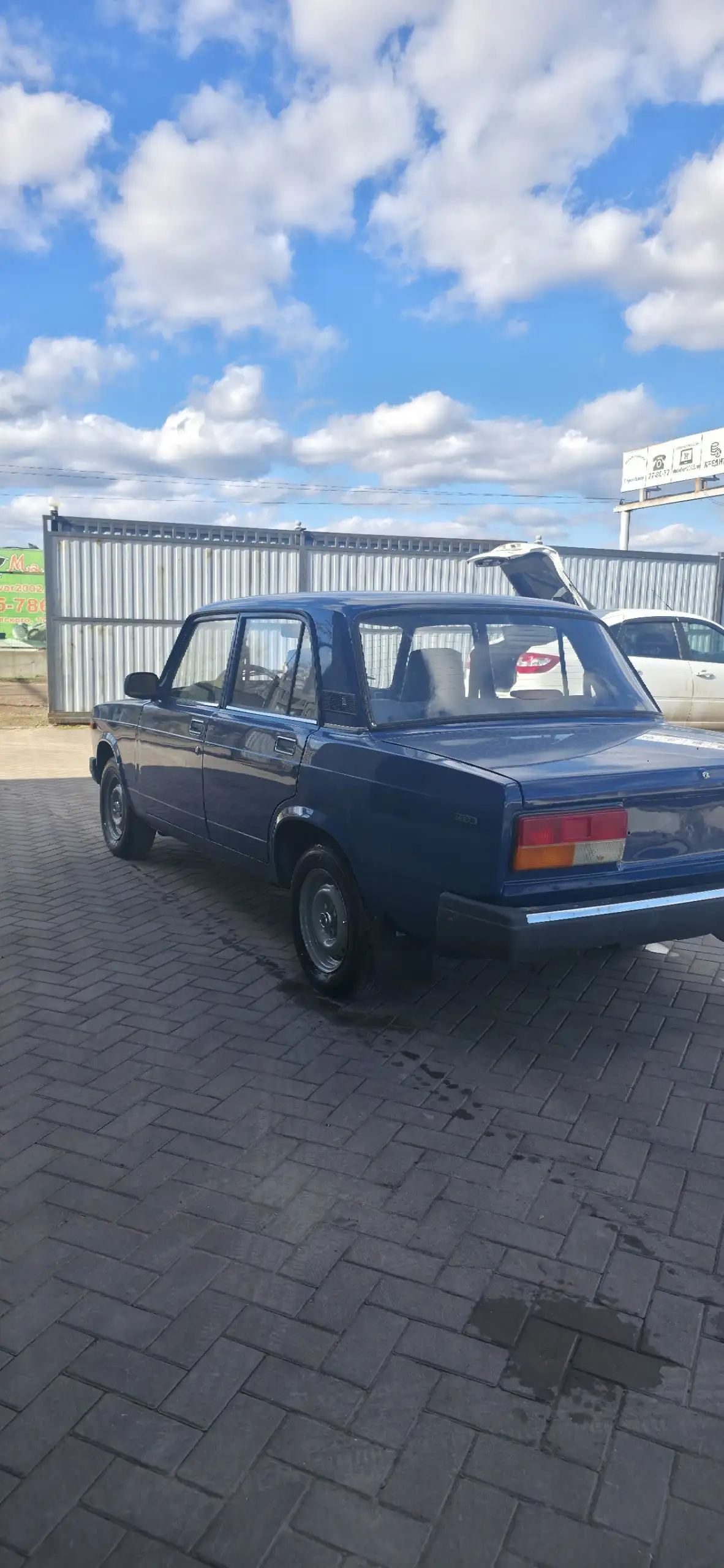 Продажа ВАЗ 2107 2004 года - Легковые автомобили (Авто) в Саратов