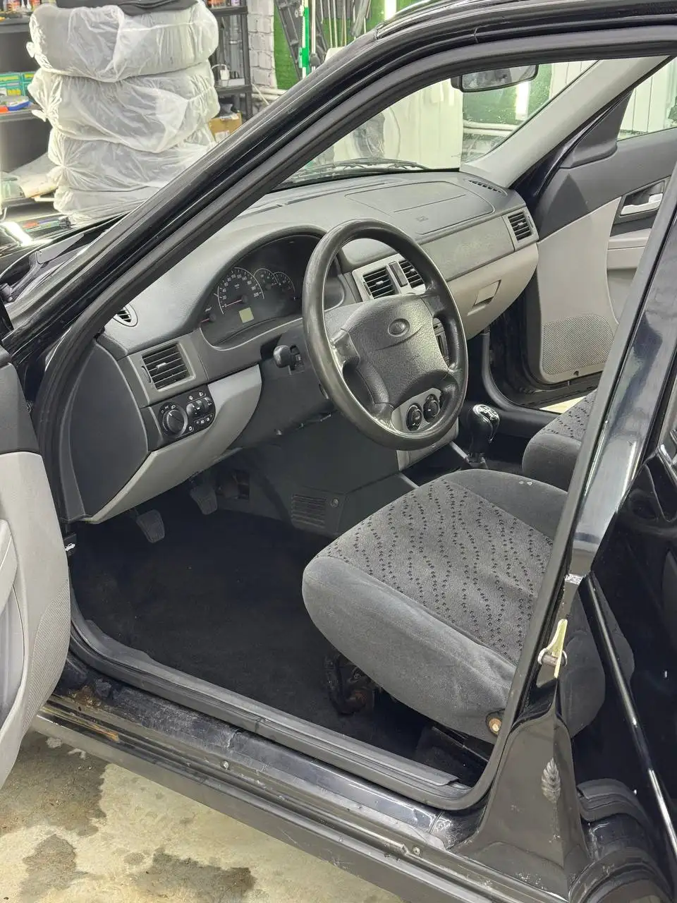 Продажа автомобиля 10 год в отличном состоянии - Авто в Саратов