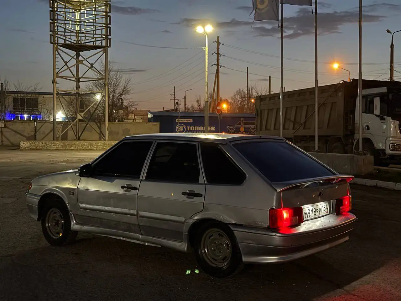 ВАЗ 2114 2009 года выпуска, 1.6 литра - Легковые автомобили (Авто) в Саратов