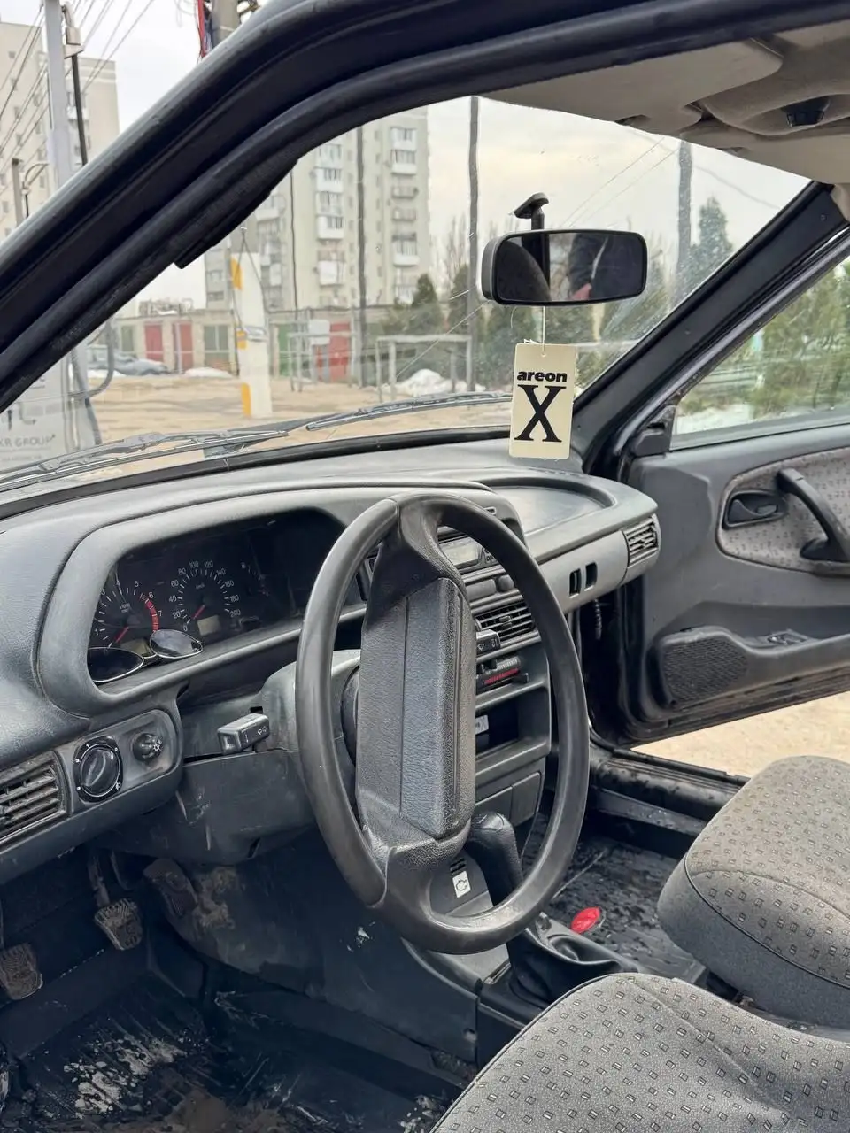 Продажа автомобиля ВАЗ 2114 2008 года с двигателем 1.6 - Авто в Саратов