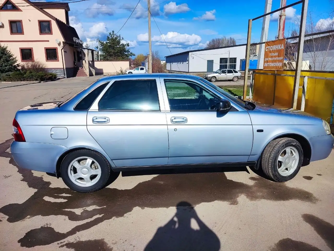 Продам Ладу Приору с 2 владельцами - Легковые автомобили (Авто) в Саратов