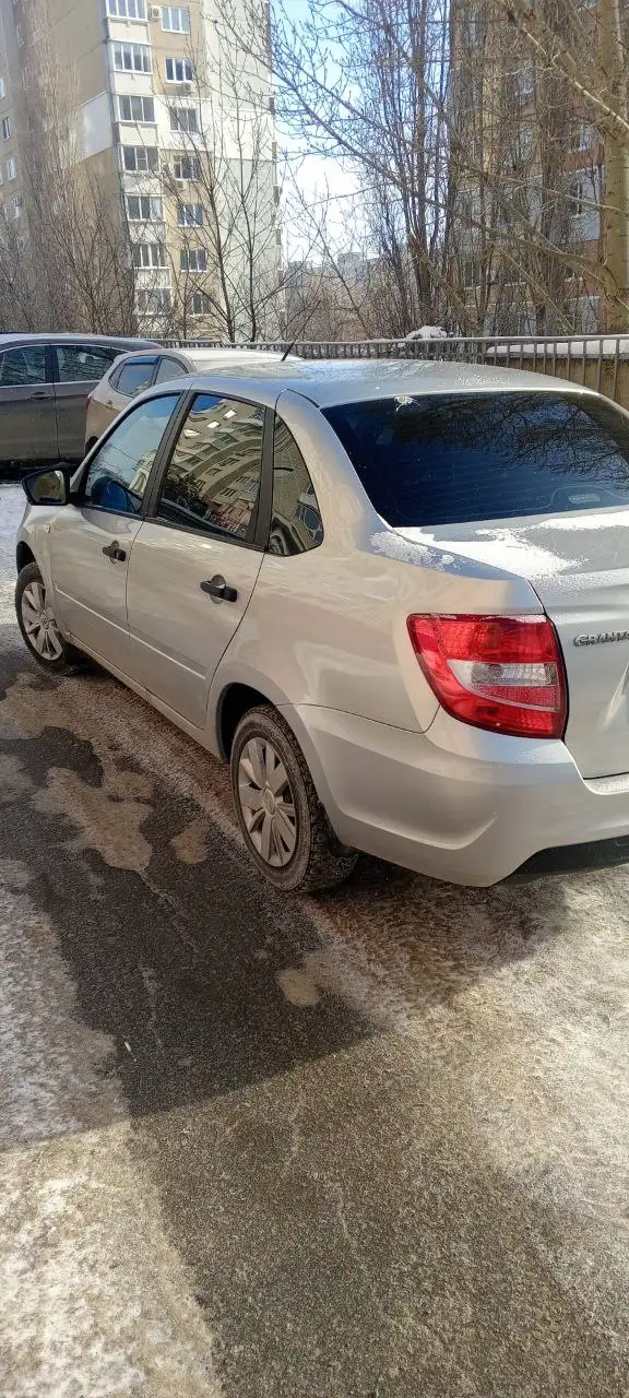 Продажа автомобиля 2021 года с кондиционером и автозапуском - Авто в Саратов