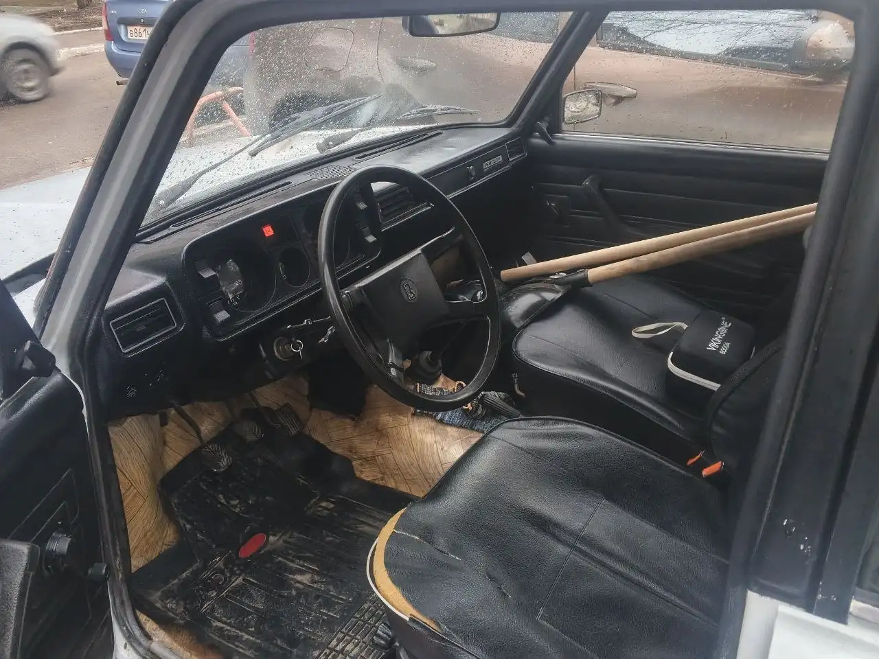 ВАЗ 2105 1998 года выпуска - Легковые автомобили (Авто) в Саратов