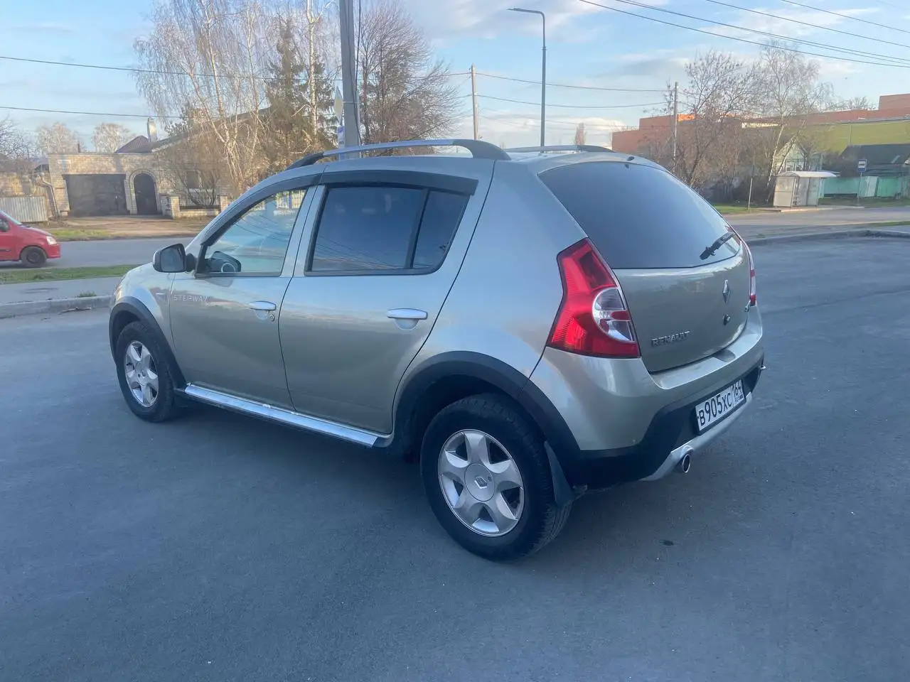 Продажа автомобиля Сандеро Степвей 2014 года - Авто в Саратов