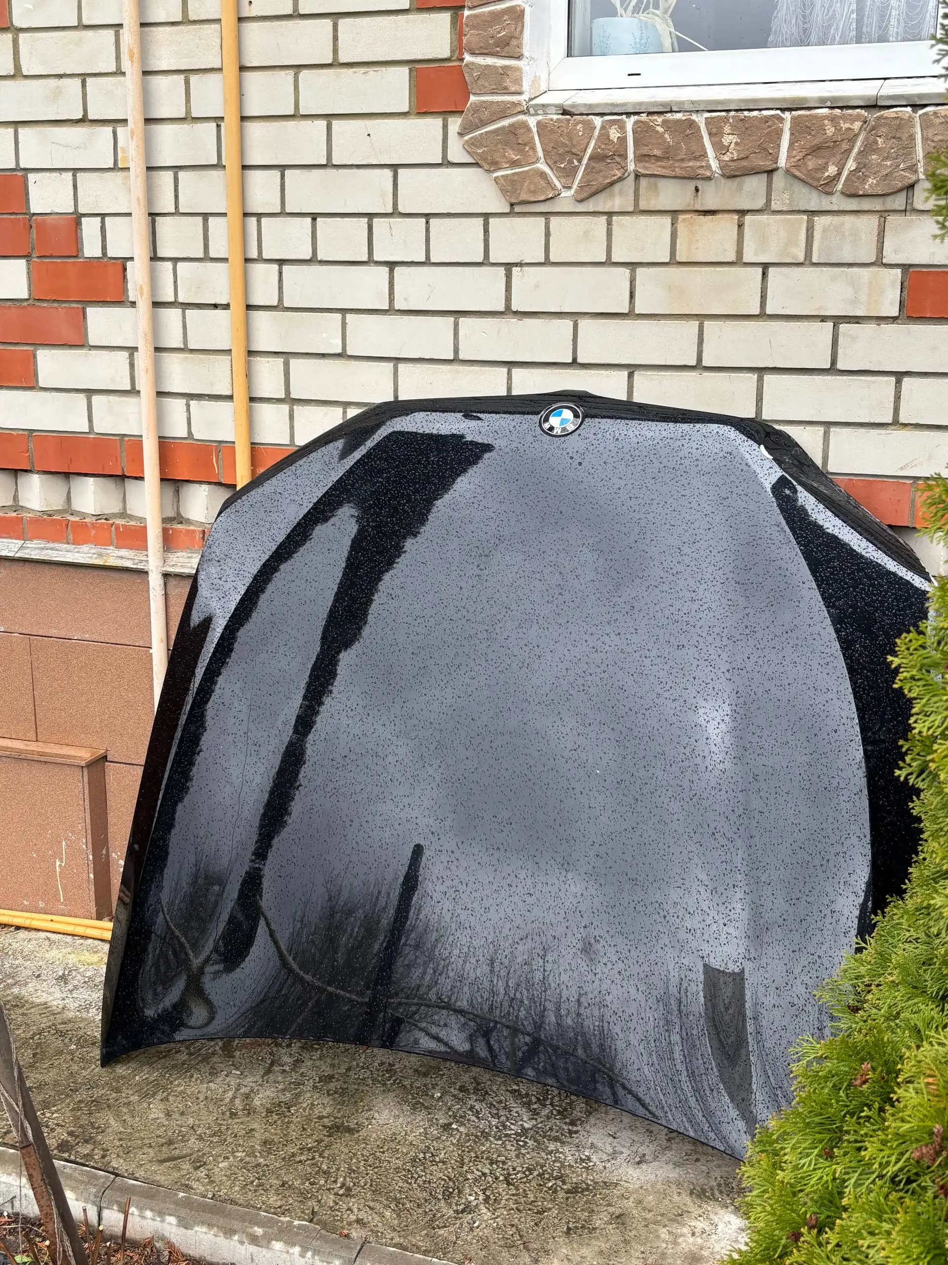 Продажа дисков AMG и M5 с резиной, капот с дефектом - Запчасти (Авто) в Саратов