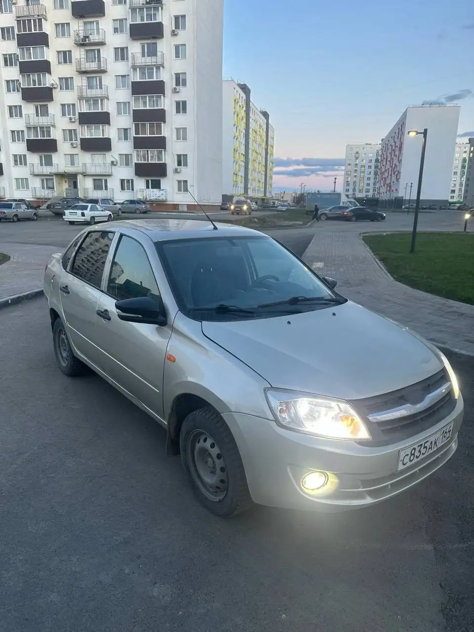 Лада Гранта 2013 года в Балаково - Авто в Балаково