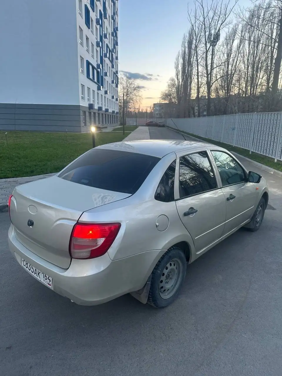 Лада Гранта 2013 года в Балаково - Авто в Балаково