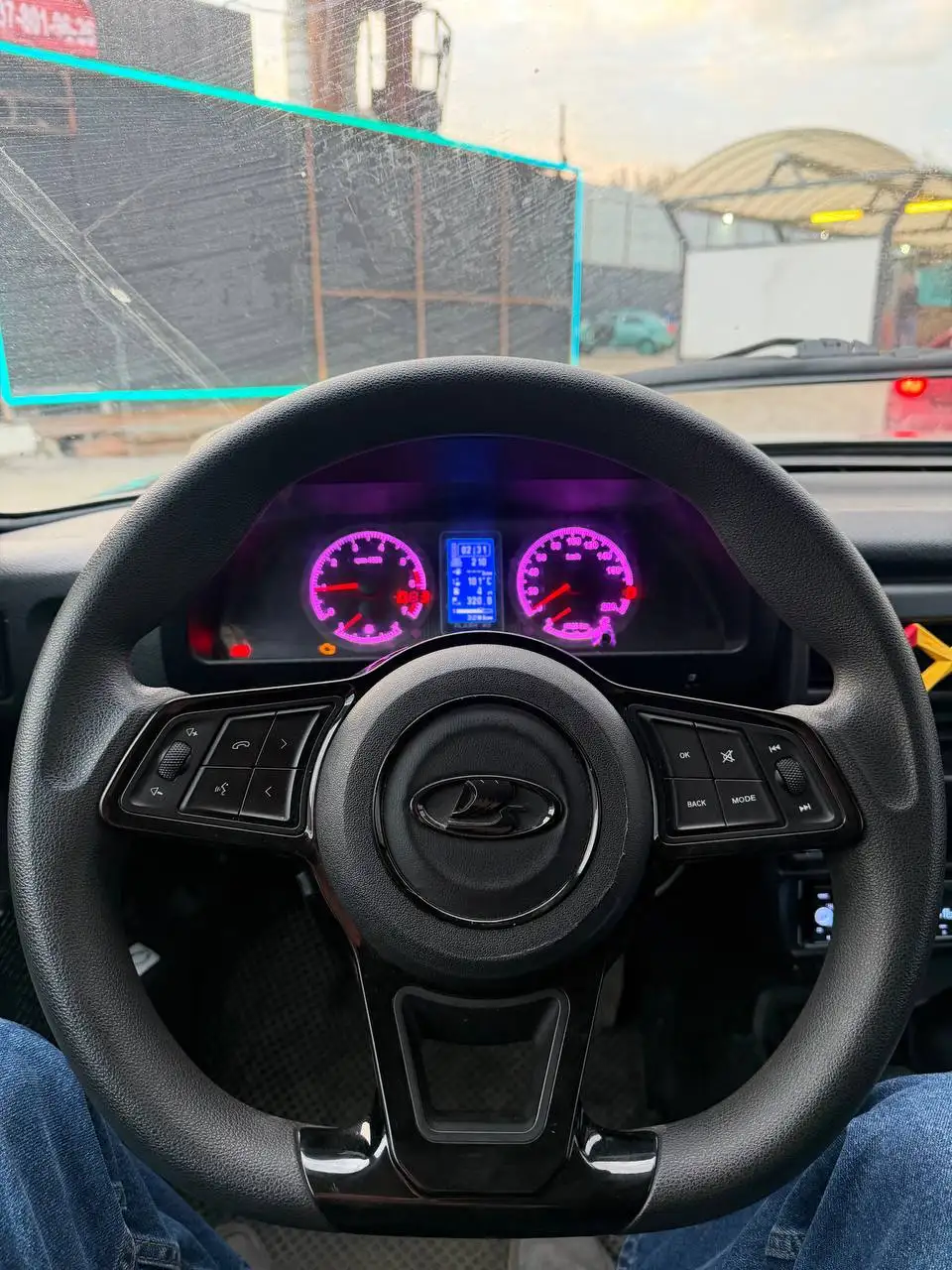 Продажа и обмен Нива Урбан 2016 - Авто в Саратов