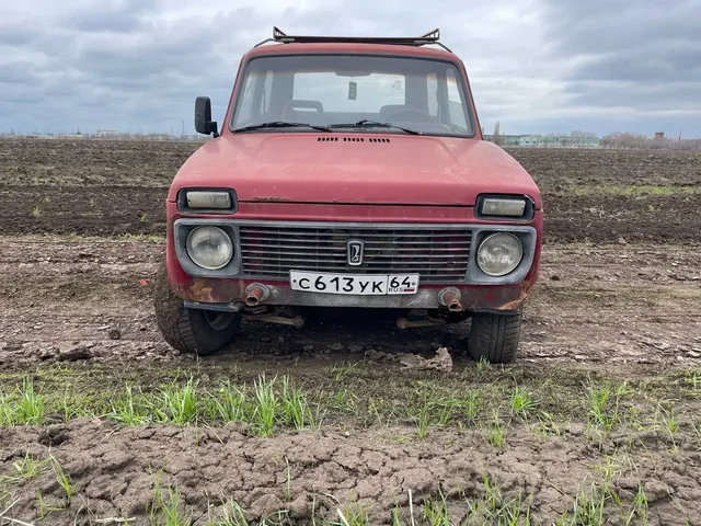 Нива 2121 1983 - Авто в Энгельс