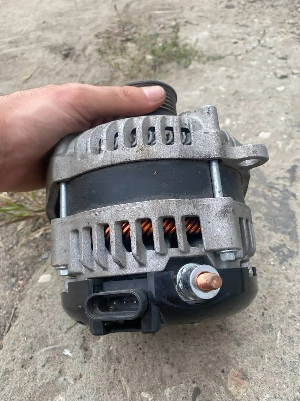 Продаю Тесла 350А на фокуса - Запчасти в Саратов