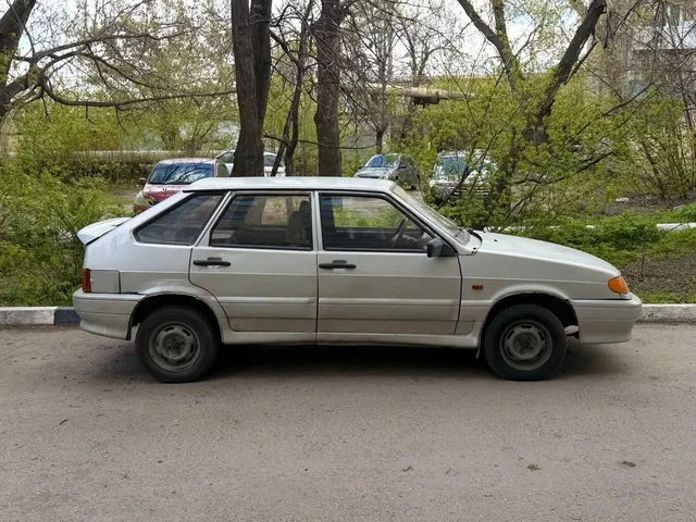 Продажа автомобиля 2006 года - Легковые авто в Саратов