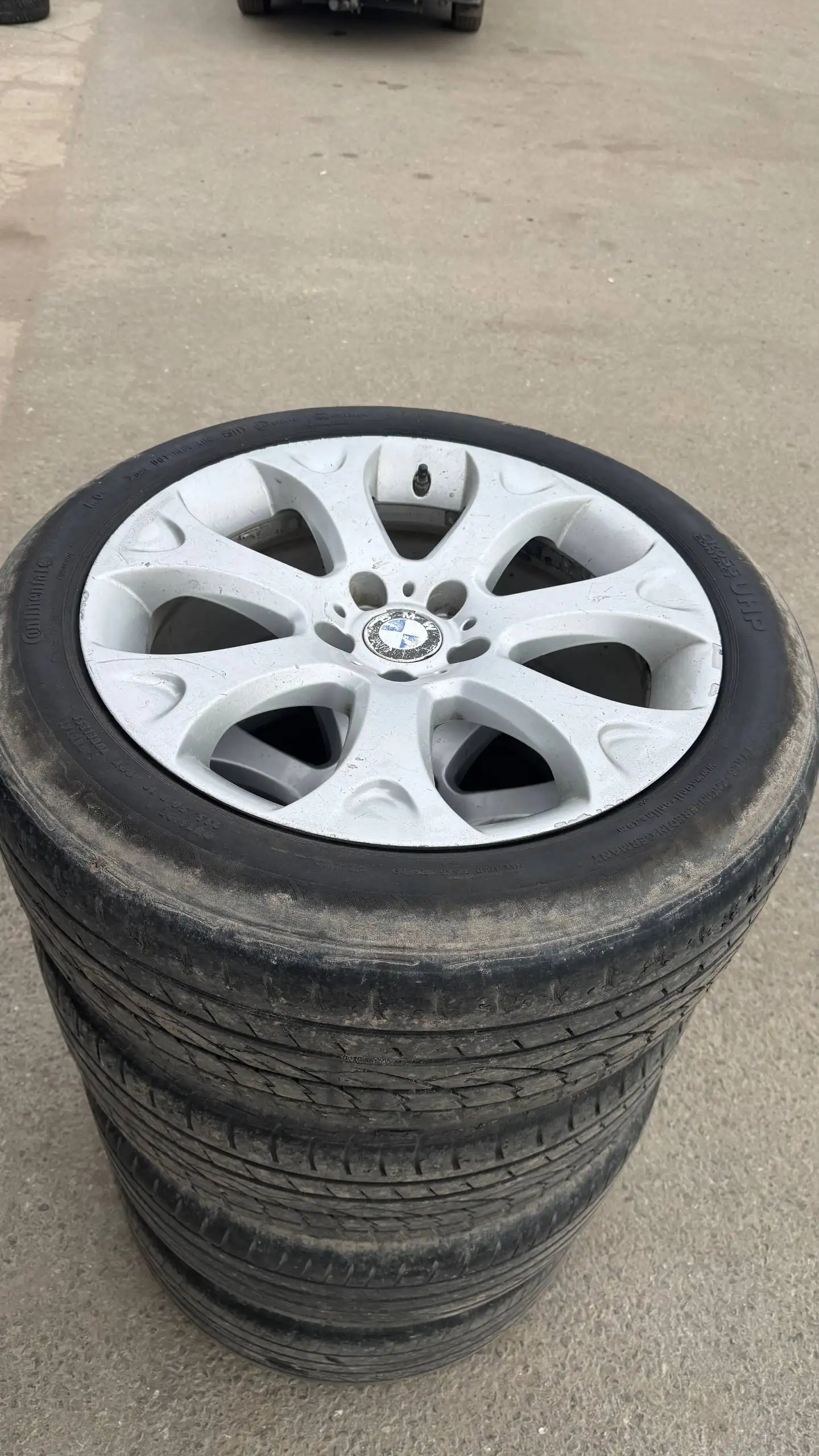 Колеса и шины для Нивы - Шины и диски (Запчасти) в Саратов