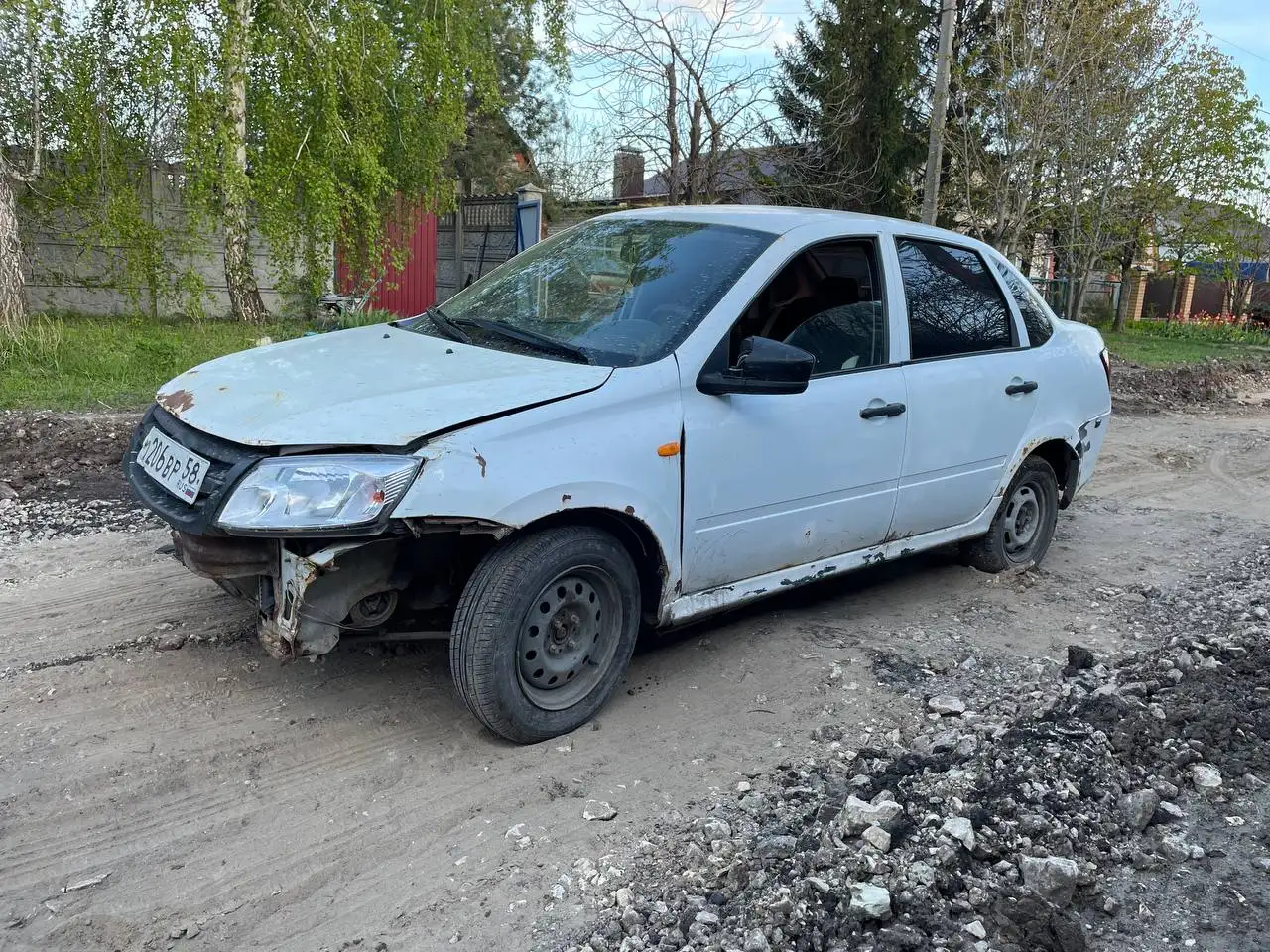 Лада Гранта 2012 на ходу - Легковые автомобили (Авто) в Энгельс