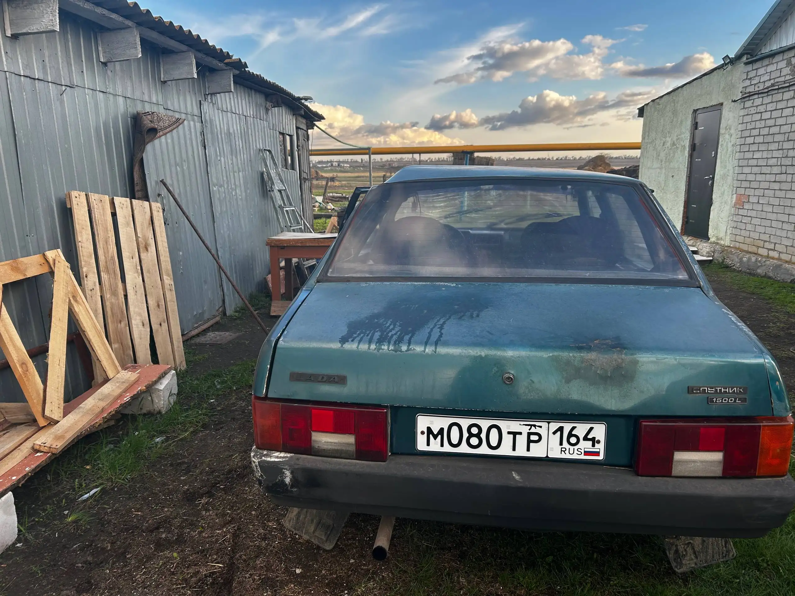 Продам ВАЗ 21099 на разбор - Запчасти на разбор (Авто) в Саратов