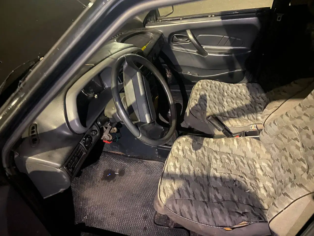 Продажа авто 2006 года - Автомобили (Авто) в Саратов