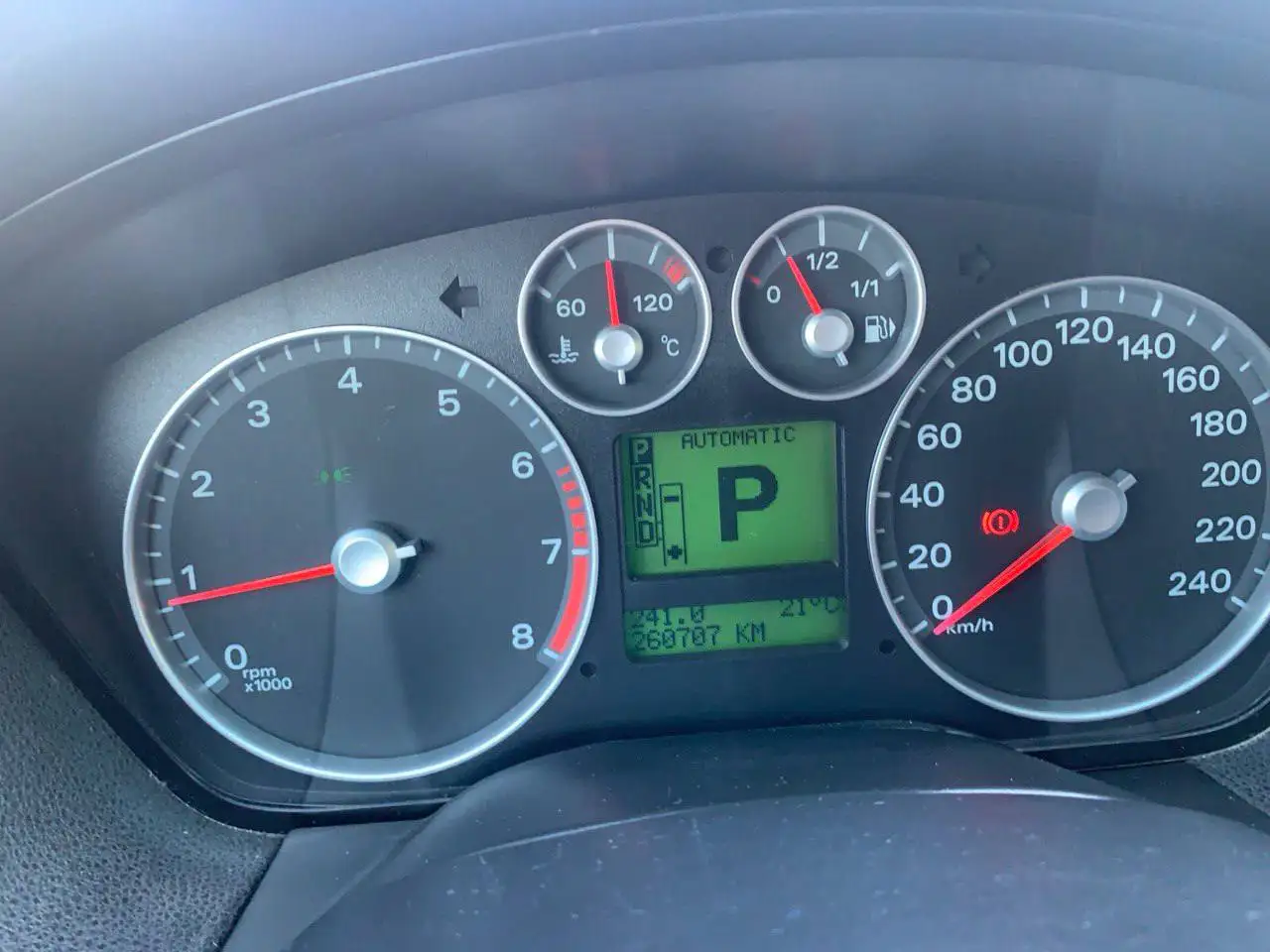 Ford Focus 1.6 дорестайлинг 2006 года, автомат - Легковые автомобили (Авто) в Саратов