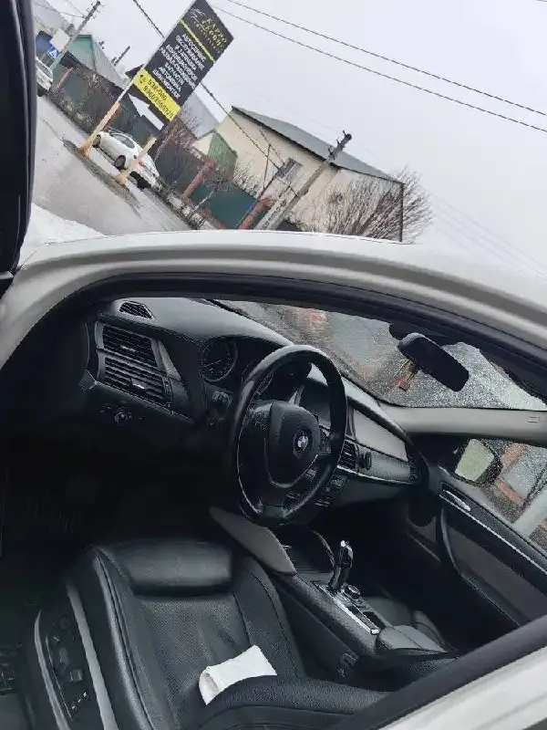 BMW X6 в идеальном состоянии - Авто в Саратов