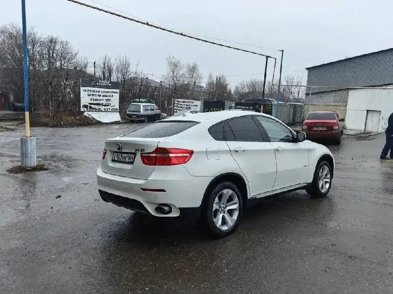 BMW X6 в идеальном состоянии - Авто в Саратов