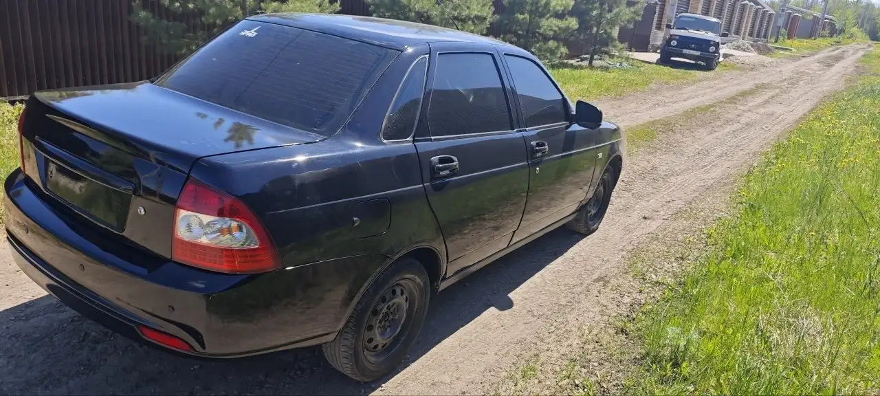 Лада Приора 2011 года - Легковые автомобили (Авто) в Саратов