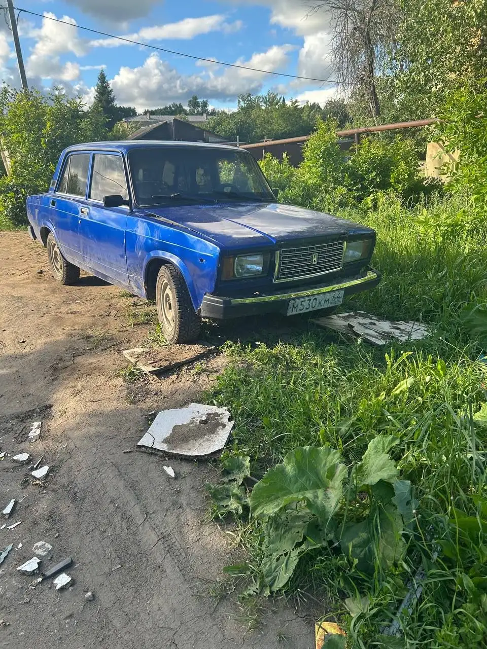 Продажа ВАЗ 2107 2007 года - Легковые автомобили (Авто) в Саратов