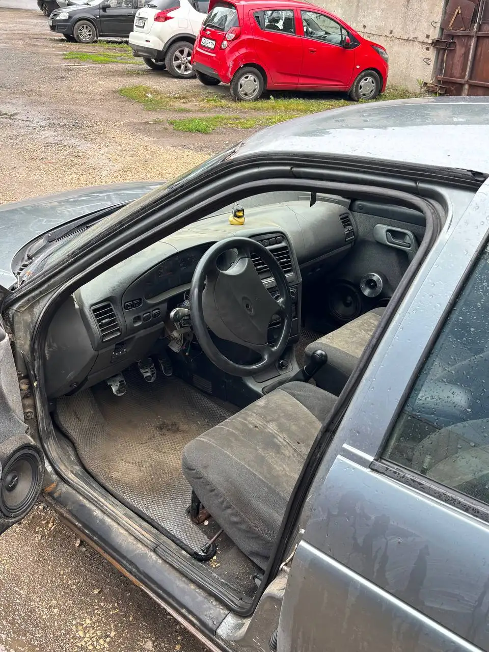 Рабочий автомобиль 2006 - Легковые автомобили (Авто) в Саратов
